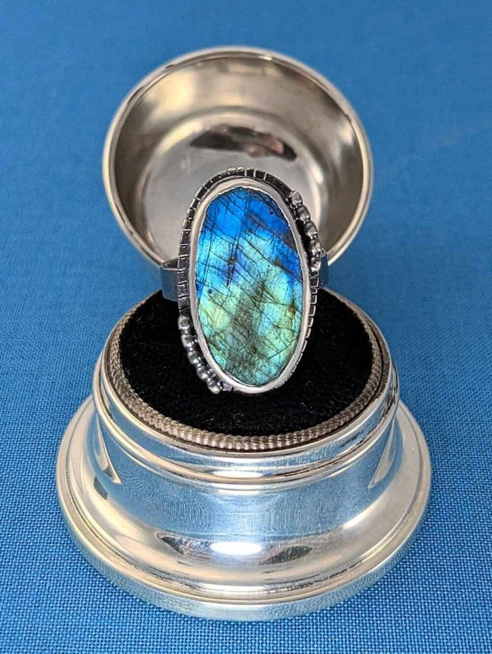 Size 9 Sterling Silver Labradorite Statement Ring